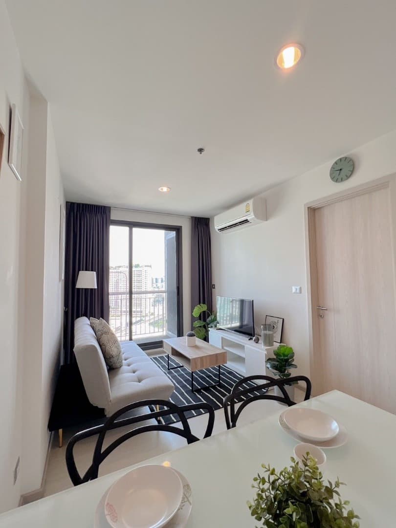 Rhythm Sukhumvit 42