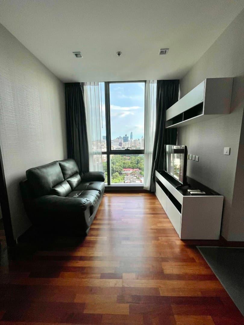 Wish Signature 2 Midtown Siam