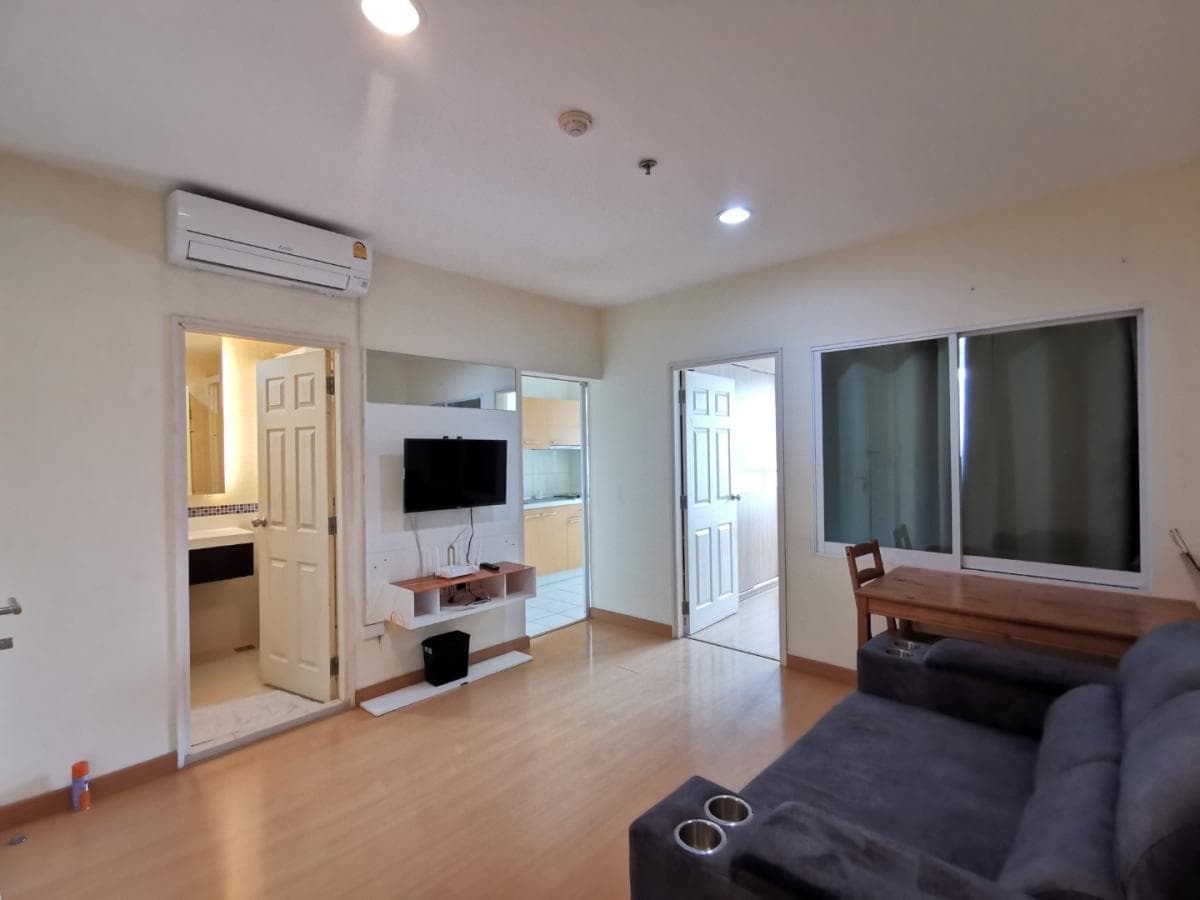 Life At Sukhumvit 65