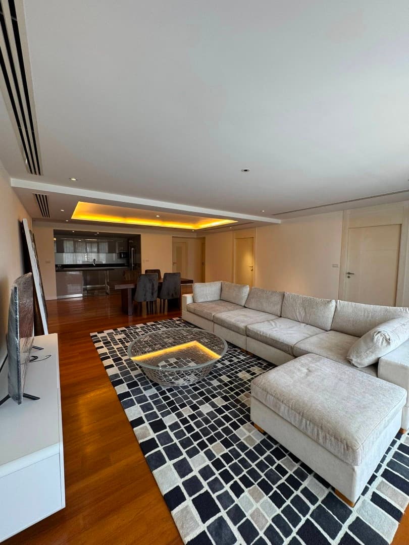 La Citta Thonglor 8